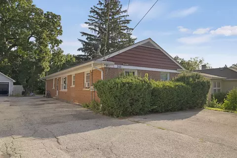 311 Prairie Ave, Highwood, IL 60040