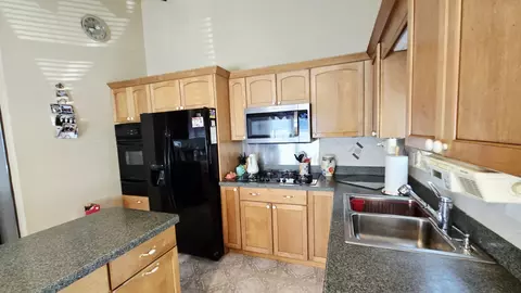 16911 Murphy Ave, Hazel Crest, IL 60429 photo 6