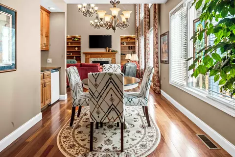 Dining - 1902 Quail Run Cc Ct, Normal, IL 61761 photo 2 of 6
