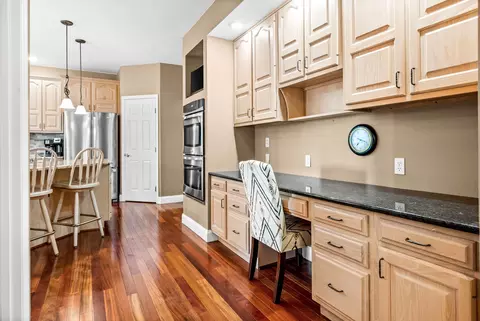 Kitchen - 1902 Quail Run Cc Ct, Normal, IL 61761 photo 8 of 8