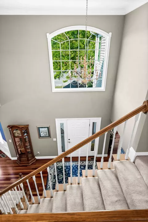 Entry Way - 1902 Quail Run Cc Ct, Normal, IL 61761 photo 11 of 17