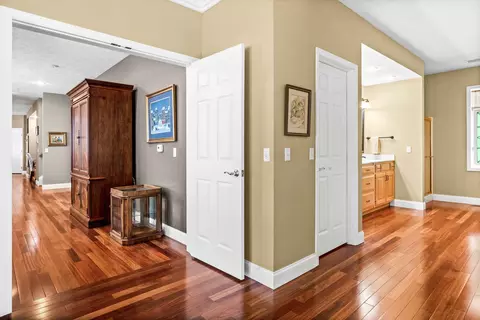 Entry Way - 1902 Quail Run Cc Ct, Normal, IL 61761 photo 6 of 17