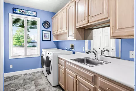 Other - 1902 Quail Run Cc Ct, Normal, IL 61761 photo 9 of 22