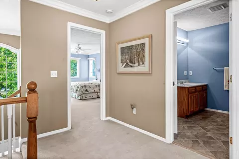 Entry Way - 1902 Quail Run Cc Ct, Normal, IL 61761 photo 13 of 17