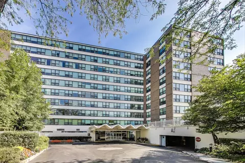 1616 Sheridan Rd #9H, Wilmette, IL 60091