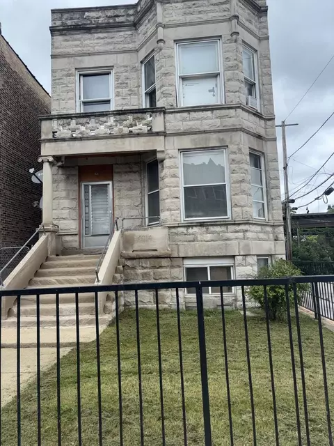 4014 W 21st St, Chicago, IL 60623