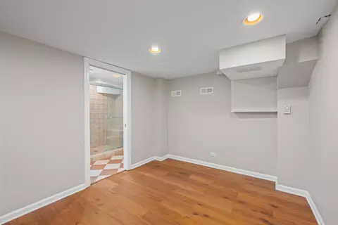 638 N Spring St, Elgin, IL 60120 photo 24