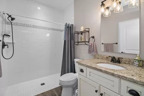 Bath - 355 E Janet Dr, Braidwood, IL 60408 photo 2 of 2