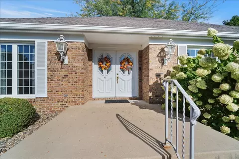 4 Ebach Dr, Bloomington, IL 61701 photo 58