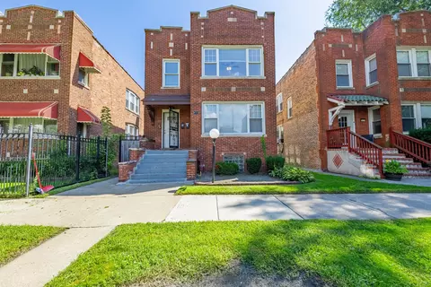 7631 S Cornell Ave, Chicago, IL 60649