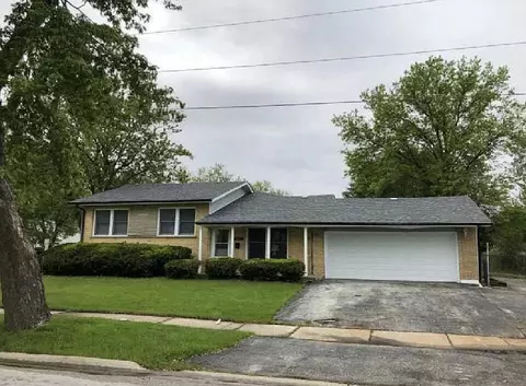5631 Colgate Ln, Matteson, IL 60443