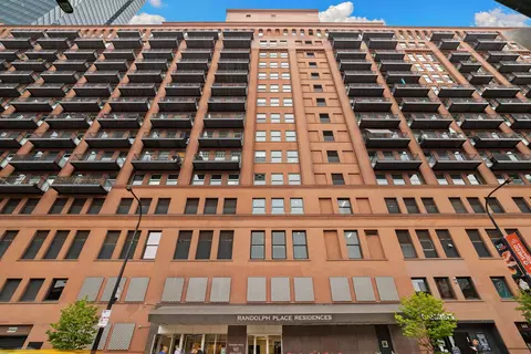 165 N Canal St #730, Chicago, IL 60606