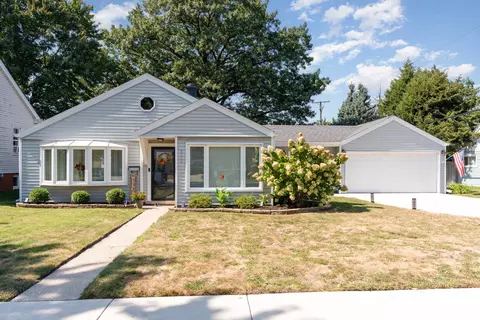 9312 S 49th Ave, Oak Lawn, IL 60453