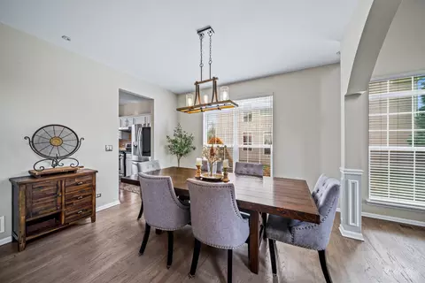 Dining - 892 Audubon Ln, Aurora, IL 60506 photo 1 of 2