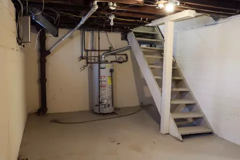 Other - 814 W Park St, Morrison, IL 61270 photo 4 of 10
