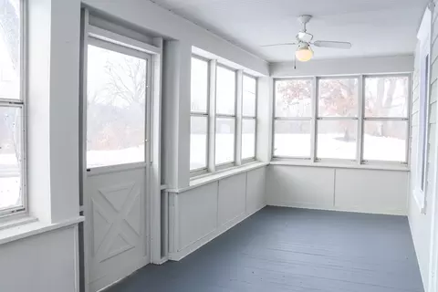 Exterior - 814 W Park St, Morrison, IL 61270 photo 1 of 6