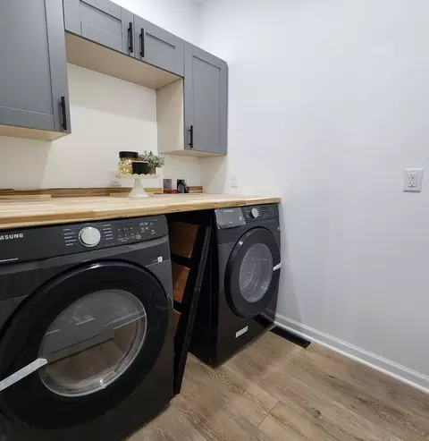 Other - 422 View St, Ottawa, IL 61350 photo 1 of 6