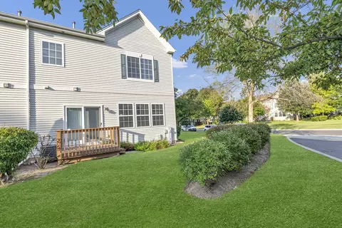 1830 Maureen Dr, Hoffman Estates, IL 60192 photo 35