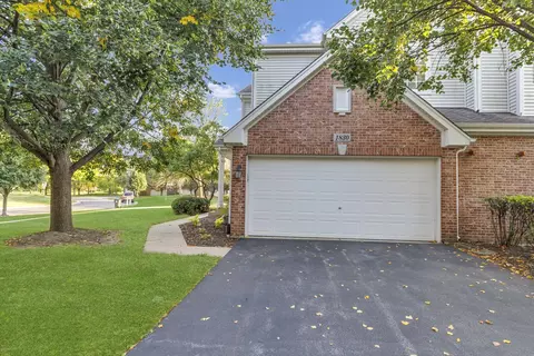 1830 Maureen Dr, Hoffman Estates, IL 60192