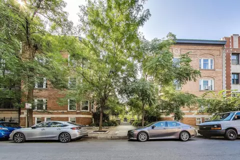 631 W Barry Ave #3G, Chicago, IL 60657