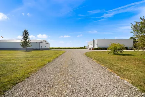 Exterior - 1995 County Road 900 N, Eureka, IL 61530 photo 11 of 13