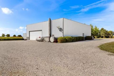 Exterior - 1995 County Road 900 N, Eureka, IL 61530 photo 12 of 13