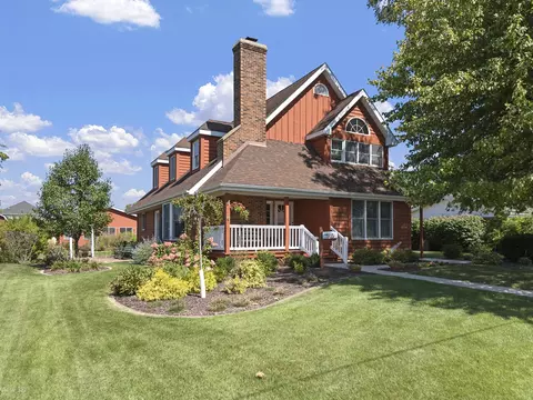 120 Elm St, Coal City, IL 60416