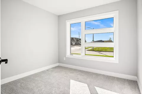 1214 Slate St, Normal, IL 61761 photo 4