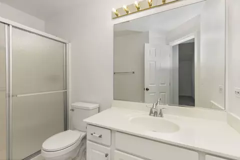 Bath - 1108 E Danbury Dr, Cary, IL 60013 photo 1 of 3
