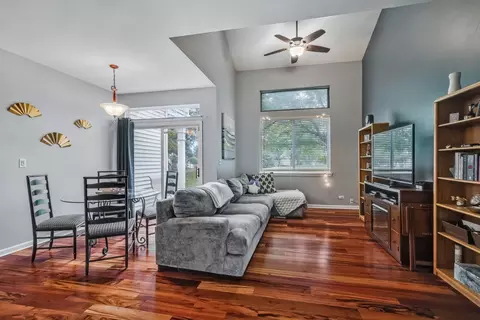 2948 Waters Edge Cir, Aurora, IL 60504 photo 6