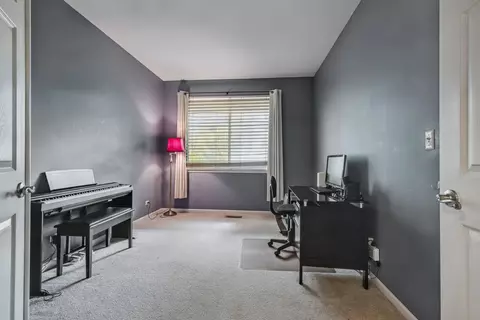 2948 Waters Edge Cir, Aurora, IL 60504 photo 14
