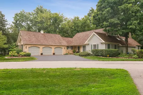 4614 Forest Way Cir, Long Grove, IL 60047