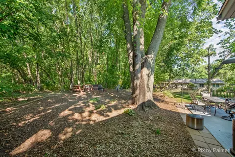 Exterior - 2018 W Oakleaf Dr, Mchenry, IL 60051 photo 10 of 11