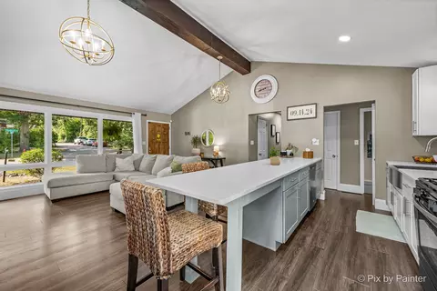 Kitchen - 2018 W Oakleaf Dr, Mchenry, IL 60051 photo 3 of 4