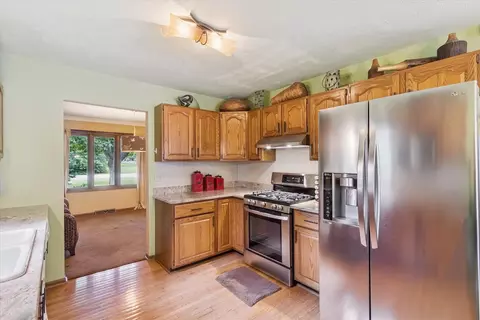 Kitchen - 2584 Circle Dr, Belvidere, IL 61008 photo 1 of 4