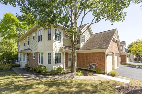 2119 Glasgow Ct #0, Hanover Park, IL 60133