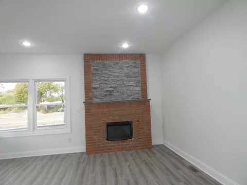 125 N 8th Ave, Kankakee, IL 60901 photo 5