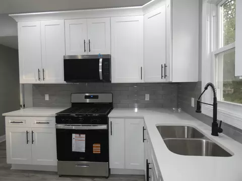 125 N 8th Ave, Kankakee, IL 60901 photo 9