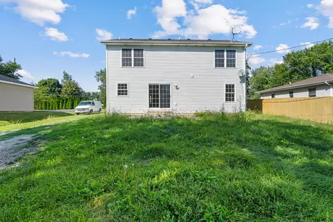 Exterior - 412 Bruce Rd, Lockport, IL 60441 photo 6 of 12