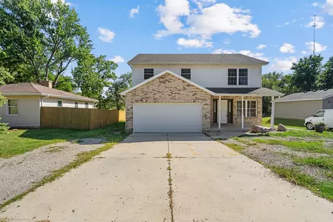Exterior - 412 Bruce Rd, Lockport, IL 60441 photo 11 of 12