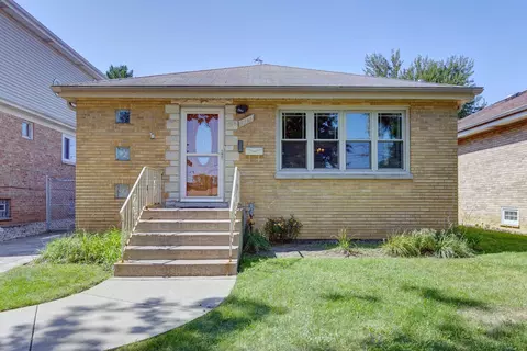 8130 N Ottawa Ave, Niles, IL 60714