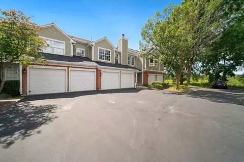 580 Muskegan Ct #580, Vernon Hills, IL 60061