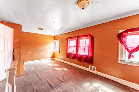 Bedroom - 7159 S Winchester Ave, Chicago, IL 60636 photo 2 of 7