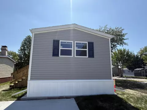 513 Prairie Rd, Matteson, IL 60443