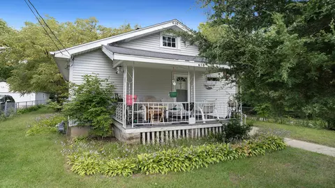618 Sawyer Rd, Rockford, IL 61109