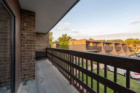1107 Kenneth Cir, Elgin, IL 60120 photo 26