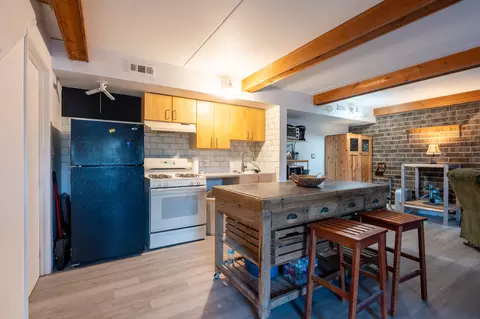 1107 Kenneth Cir, Elgin, IL 60120 photo 9