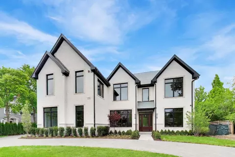 794 Greenwood Ave, Glencoe, IL 60022