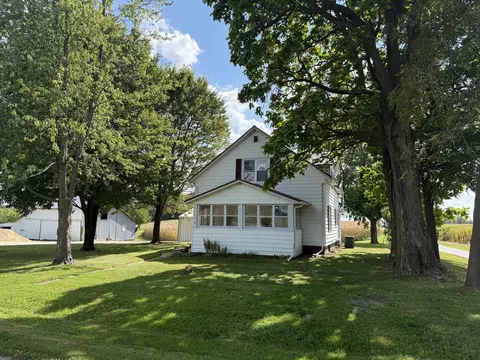 Other - 18013 Spring Valley Rd, Morrison, IL 61270 photo 1 of 16