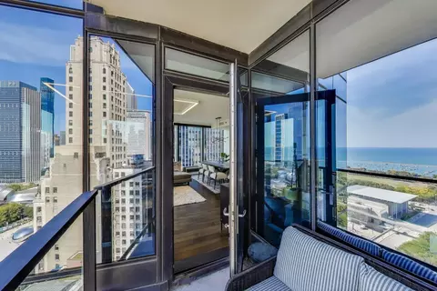 60 E Monroe St #2702, Chicago, IL 60603 photo 30